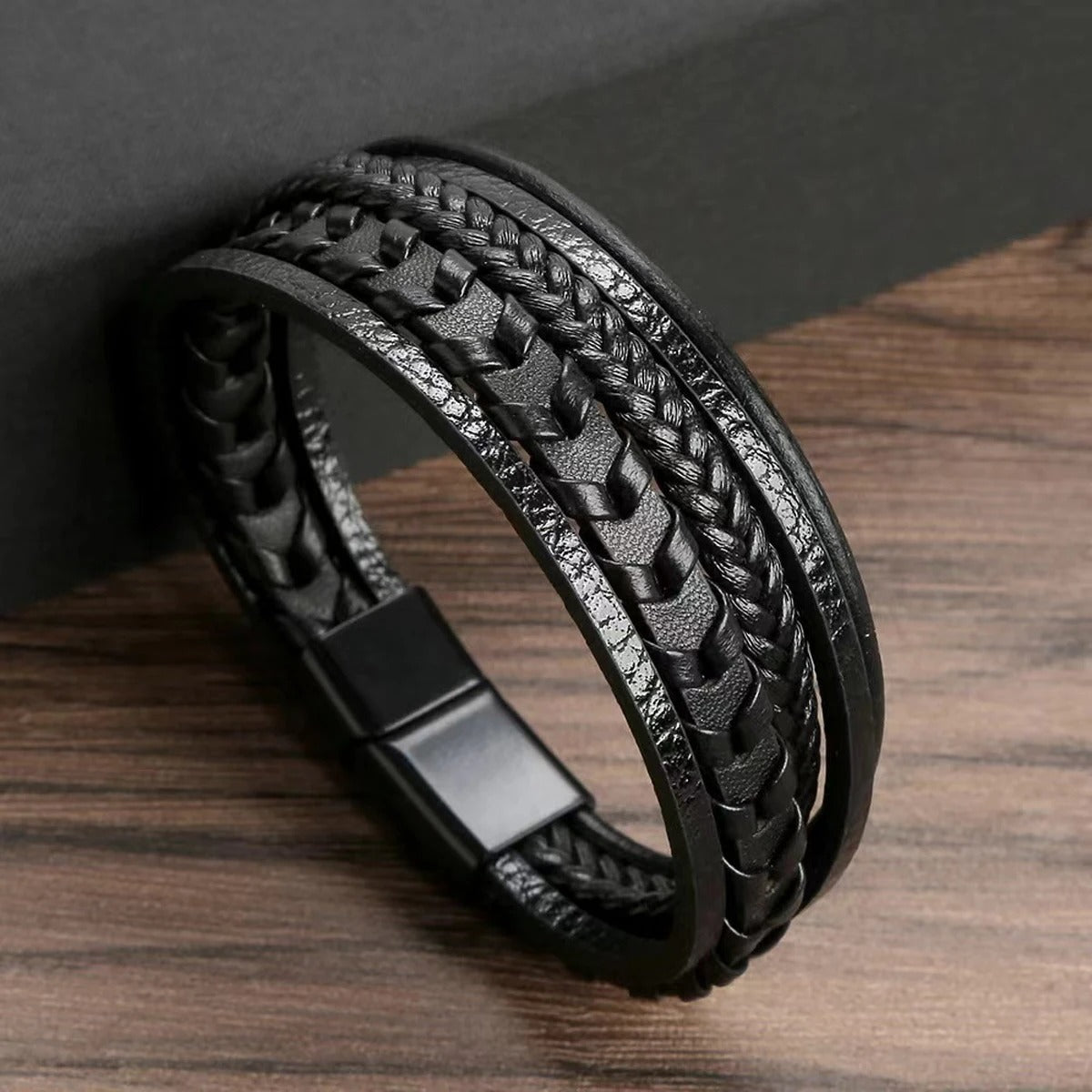 Heren Multi-Laags Leren Armband | Gevlochten Ketting Design | Magnetische Sluiting | Streetwear