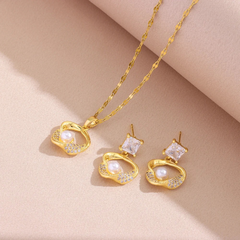 Dames 18K Vergulde Parel & CZ Sieradenset | Ketting & Oorbellen | Luxe Cadeau